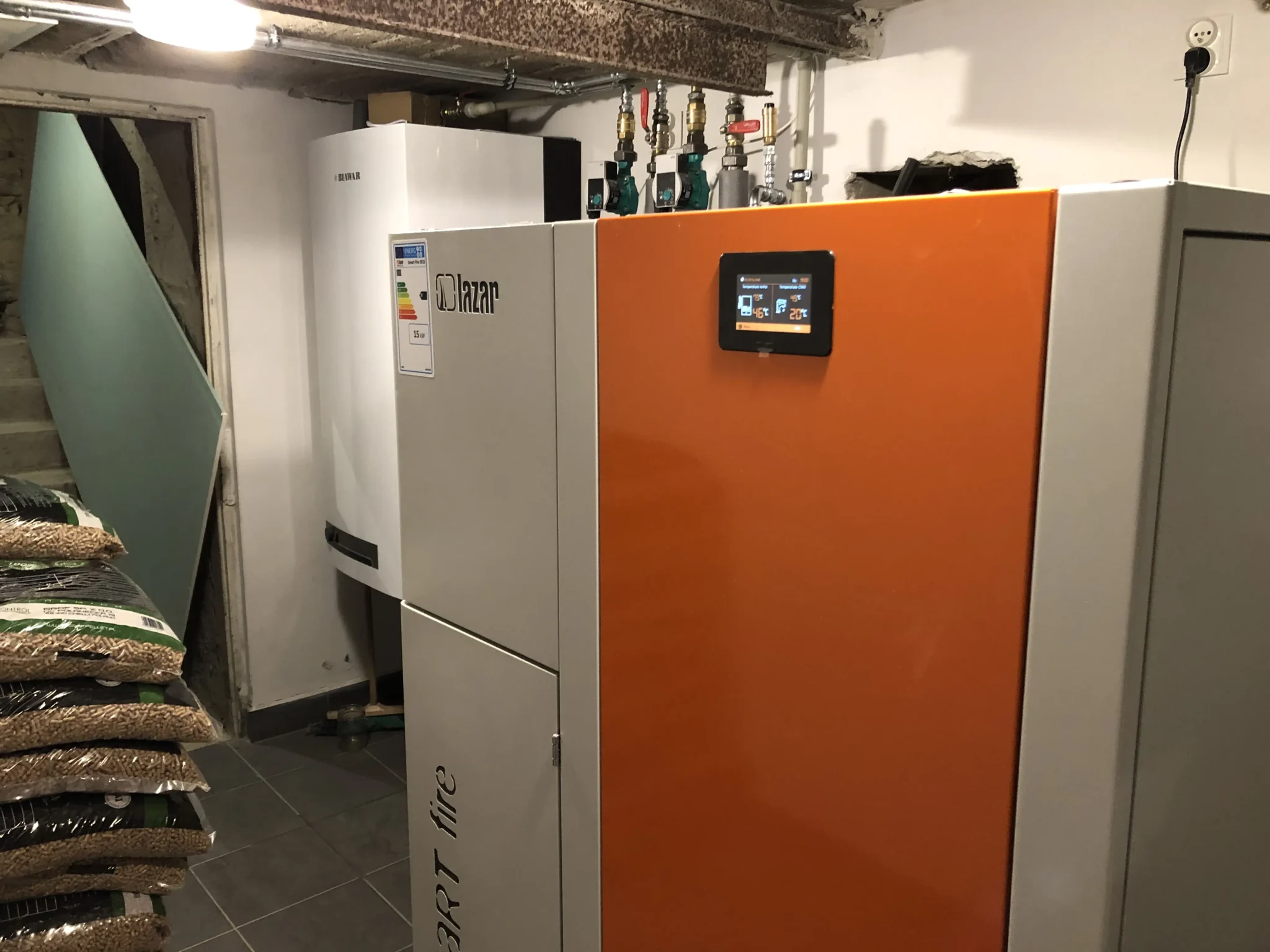 Montaż kocioł na pellet Smart Fire 15/240 + komin izolowany - Trawniki - zdjęcie 1