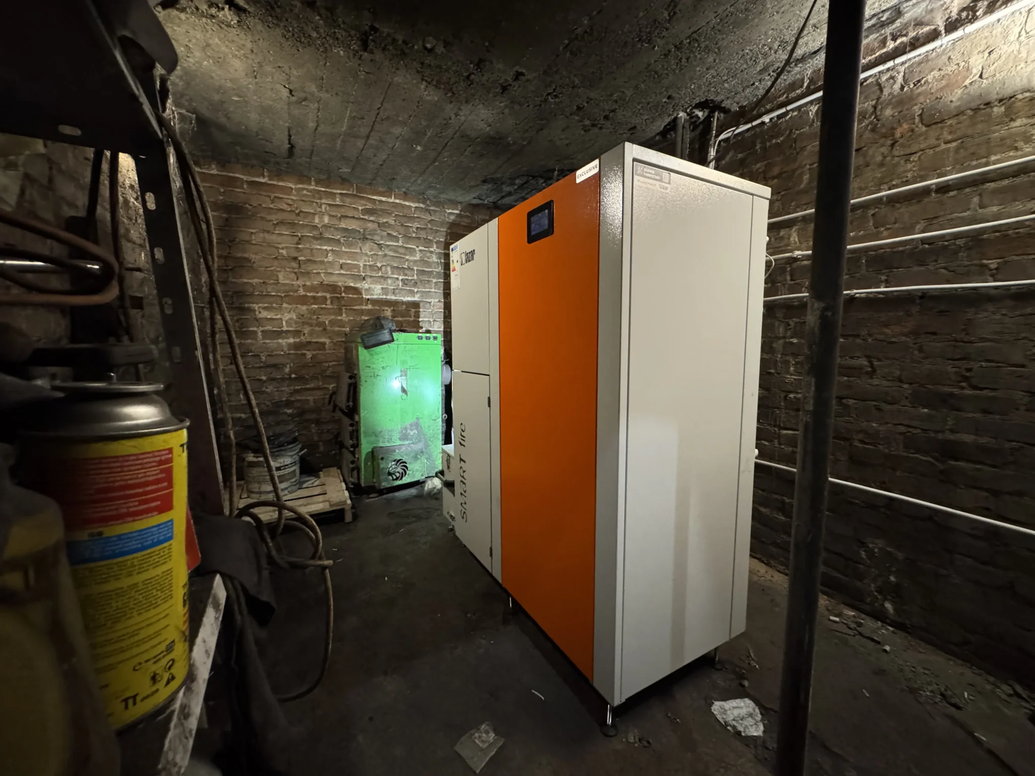 Montaż kotła na pellet Exclusive Smartfire 11/240, modernizacja kotłowni z kotłem zasypowym Lublin Płouszowice Kolonia - zdjęcie 1